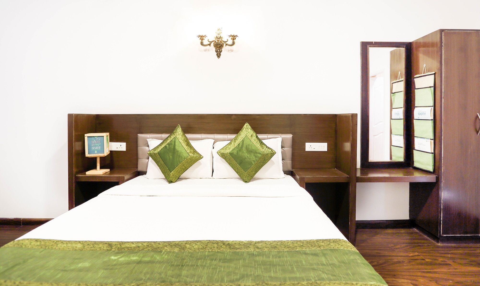 Treebo Skydale Inn & Suites With Mountain View Ooty Ngoại thất bức ảnh